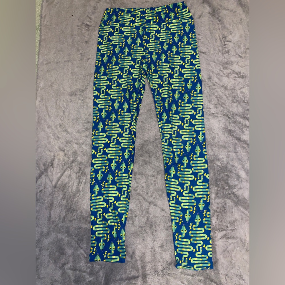 LuLaRoe (Onesize) Snake Patterned Leggings